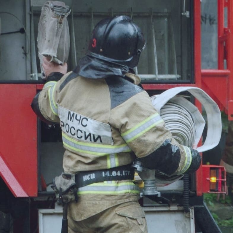 Пожарные ликвидировали возгорание автомобиля в Верее