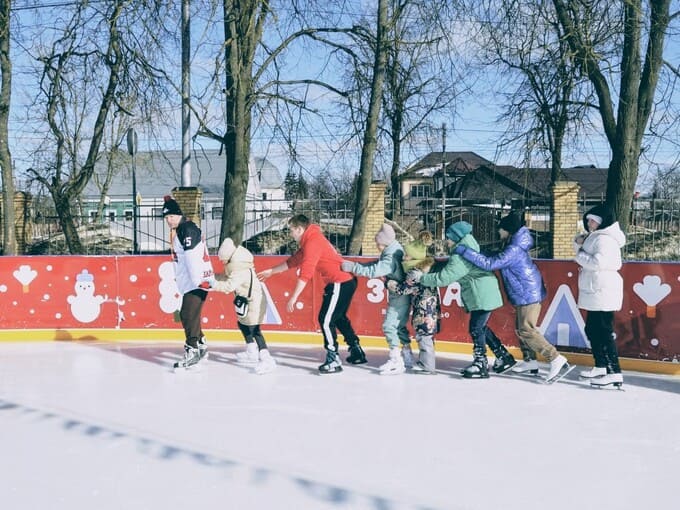 Лед, клюшки и азарт: хоккейные выходные в Наро-Фоминске