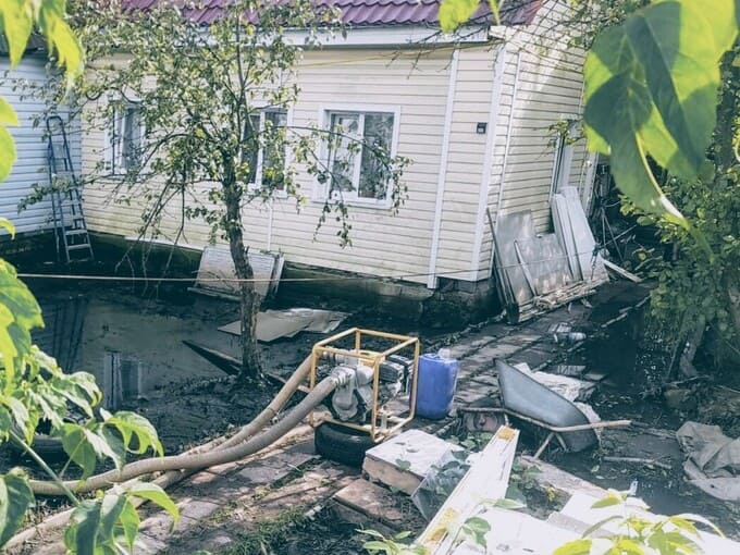 Затопленная Апрелевка: Почему реконструкция коллектора не спасла от потопа