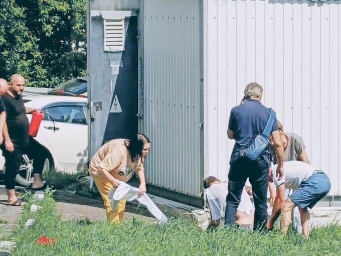 Удар током и взрыв у ТЦ «Серпантин» в Наро-Фоминске: два человека пострадали