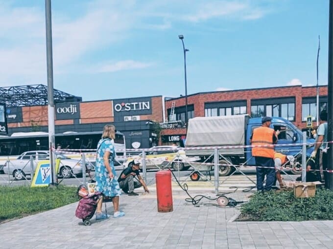 Двойные траты: переход у «Воскресенского пассажа» сначала обновили, затем перенесли