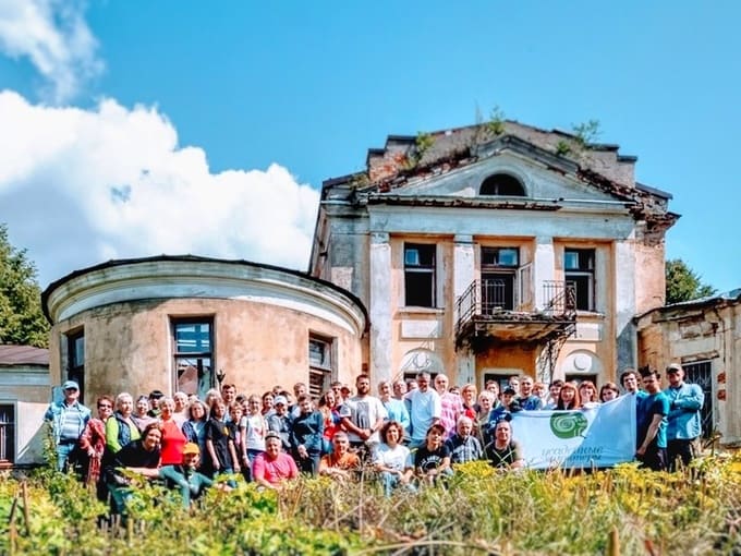 Усадьба Любаново: как потомок Шлиппе и 60 волонтёров начали большое возрождение