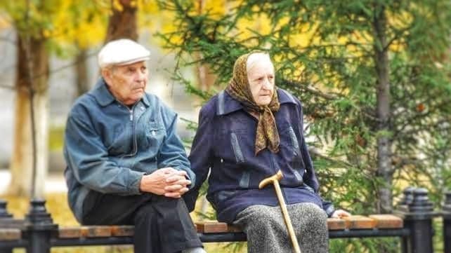 Пенсионерам повысят пенсии в 2026 году: разбираем детали