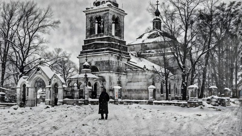 Церковь в деревне Крюково Наро-Фоминского округа, архивное фото