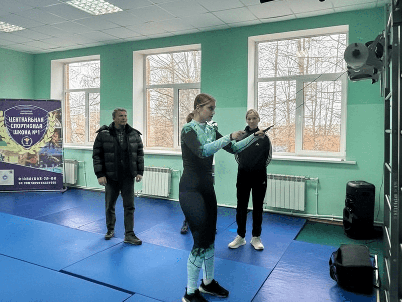 Инициативный бюджет в действии: в спортшколе Наро-Фоминска установили лыжный тренажер