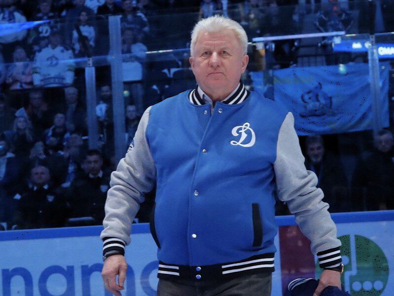 Владимир Мышкин получил орден за развитие хоккея